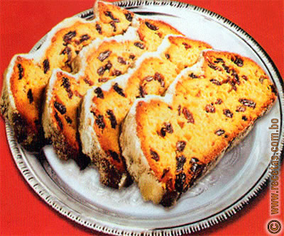 Queque con fruta abrillantada