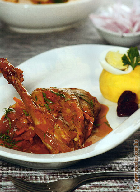 Causa de conejo escabechado