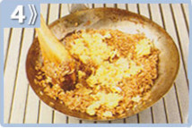 Alitas bouché, saltear el arroz