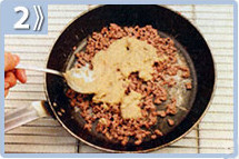 Bolitas de carne, mezclar