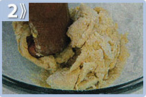 Cachitos rellenos, mezclar y amasar