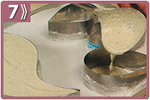 Cheesecake de berenjena, poner la mezcla en moldes