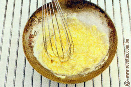 Preparación - Arroz chaufa - Loncheras para el trabajo - Cocina saludable - Recetas Bolivia - www.recetas.com.bo
