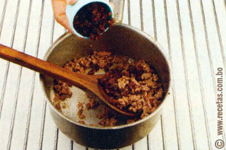Preparación - Arroz tapado - Loncheras para el trabajo - Cocina saludable - Recetas Bolivia - www.recetas.com.bo