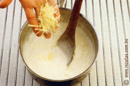 Preparación - Fetuccini a los Alfredo - Loncheras para el Trabajo - Loncheras, cocina saludable - Recetas Bolivia - www.recetas.com.bo