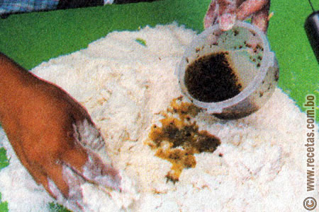 Preparación - Buñuelos de la abuela - Receta - buñuelos navideños - Loncheras para el Trabajo - Cocina saludable - recetas bolivianas - www.recetas.com.bo